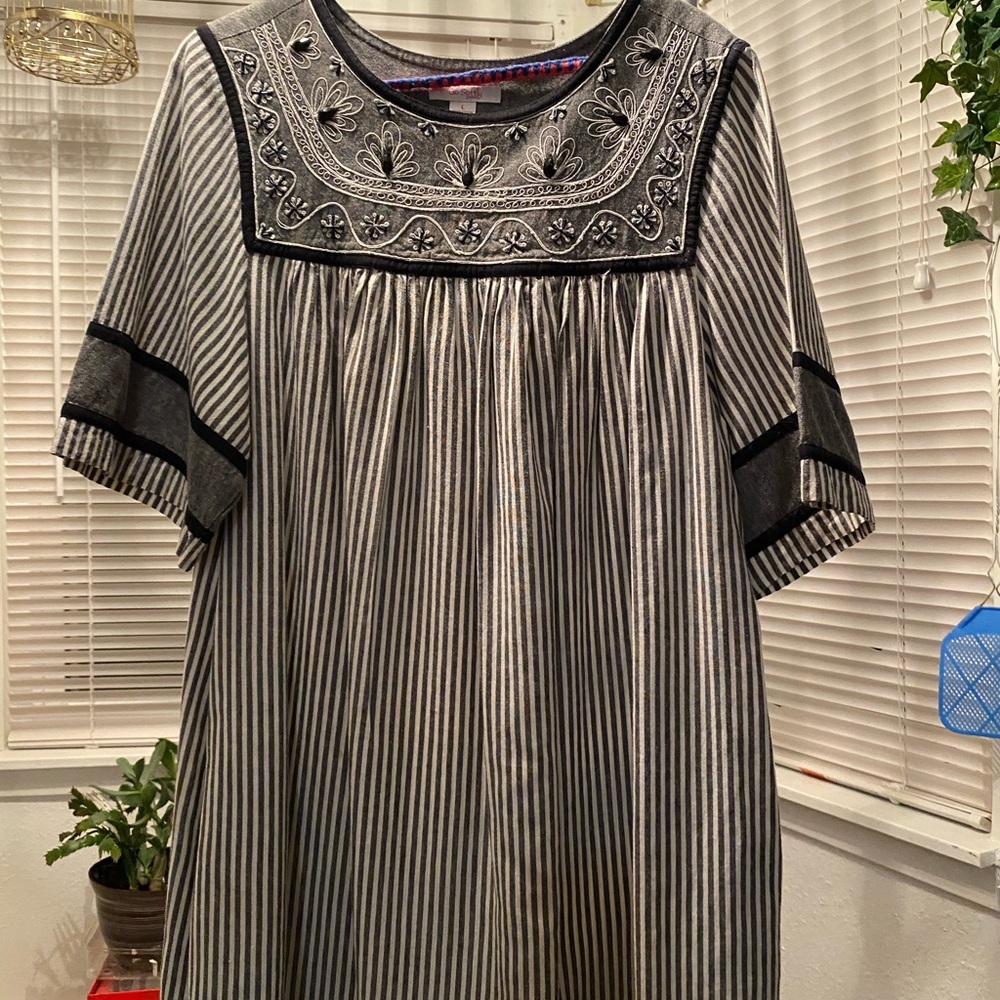 LADIES LONG DRESS